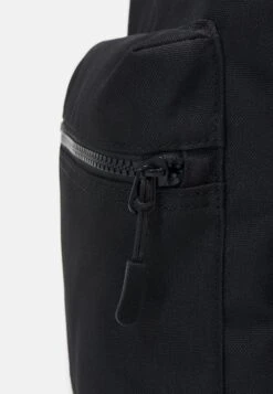 Pier One UnisexZainoBlack Donna Borse PI954O04E-Q11 -Negozio Online Pier One Italia 0fac41e0dd394b09931608837c47a013