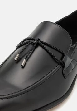 Pier One Scarpe Senza LacciBlack Uomo Scarpe Basse PI912C0BU-Q11 12 Pier One Scarpe Senza LacciBlack Uomo Scarpe Basse PI912C0BU-Q11 -Negozio Online Pier One Italia 14a83ed1dcb34ceab7572954db278b50