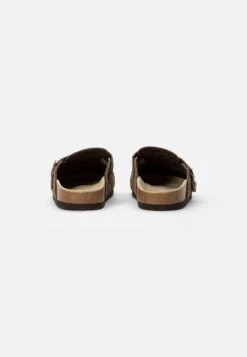 Pier One Leather Unisex - Pantofole - Brown 10 Pier One Leather Unisex - Pantofole - Brown -Negozio Online Pier One Italia 18a09b6c3e71439784e427988b058842