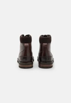 Pier One LeatherStivaletti StringatiBrown Uomo Stivaletti/Stivali PI912K0CG-O11 -Negozio Online Pier One Italia 2c4b76df9ca649dab3285629b668f2d5