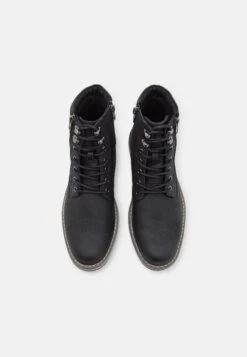 Pier One Stivaletti StringatiBlack Uomo Stivaletti/Stivali PI912K0BN-Q11 11 Pier One Stivaletti StringatiBlack Uomo Stivaletti/Stivali PI912K0BN-Q11 -Negozio Online Pier One Italia 2ca846ce18034a84a6254a11184e44b3