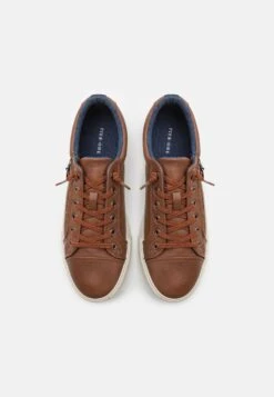 Pier One UnisexSneakers BasseCognac Donna Sneakers PI915O024-O11 -Negozio Online Pier One Italia 3d1f3808291849ed8f04a77a9118f1ad