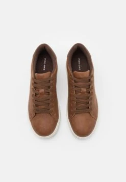 Pier One UnisexSneakers BasseCognac Donna Sneakers PI915O02S-O11 11 Pier One UnisexSneakers BasseCognac Donna Sneakers PI915O02S-O11 -Negozio Online Pier One Italia 4255542b254043c59f79012041804d27