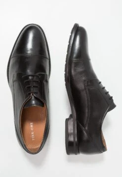 Pier One LeatherStringate ElegantiBlack Uomo Scarpe Con I Lacci PI912M03P-Q11 15 Pier One LeatherStringate ElegantiBlack Uomo Scarpe Con I Lacci PI912M03P-Q11 -Negozio Online Pier One Italia 4553c297e29a4481b8d888939e3e386c