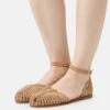 Pier One Leather- Sandali - Beige -Negozio Online Pier One Italia 62e82f17cb7542a8b5e9bbd5197ce173