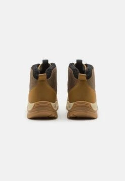 Pier One Stivaletti StringatiCamel Uomo Stivaletti/Stivali PI912K0B6-B11 -Negozio Online Pier One Italia 63fb65fb058145da9876b17bbf0179ad