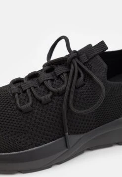 Pier One UnisexSneakers BasseBlack Donna Sneakers PI915O02N-Q11 -Negozio Online Pier One Italia 65995386a3d84cd3a2106406efd96c10