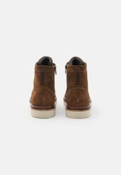 Pier One LeatherStivaletti StringatiBrown Uomo Stivaletti/Stivali PI912K0D7-O11 10 Pier One LeatherStivaletti StringatiBrown Uomo Stivaletti/Stivali PI912K0D7-O11 -Negozio Online Pier One Italia 65f87d5ec0a444efba320948c9f556d7