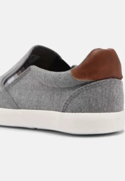 Pier One Unisex - Scarpe Senza Lacci - Dark Grey 13 Pier One Unisex - Scarpe Senza Lacci - Dark Grey -Negozio Online Pier One Italia 6ea70633070948dcbf9420ae8ee23503