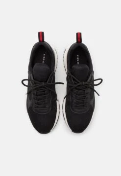 Pier One UnisexSneakers BasseBlack Donna Sneakers PI915O00M-Q11 11 Pier One UnisexSneakers BasseBlack Donna Sneakers PI915O00M-Q11 -Negozio Online Pier One Italia 7b4e6701f8fa4f62b8488bcda8bd464b