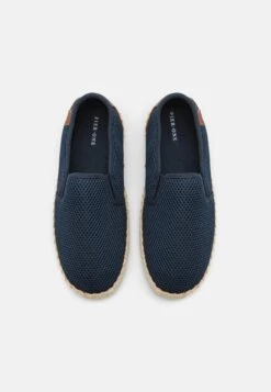 Pier One Unisex - Espadrillas - Dark Blue 11 Pier One Unisex - Espadrillas - Dark Blue -Negozio Online Pier One Italia 812da117cc6e4292aac9d4f16cd71c42