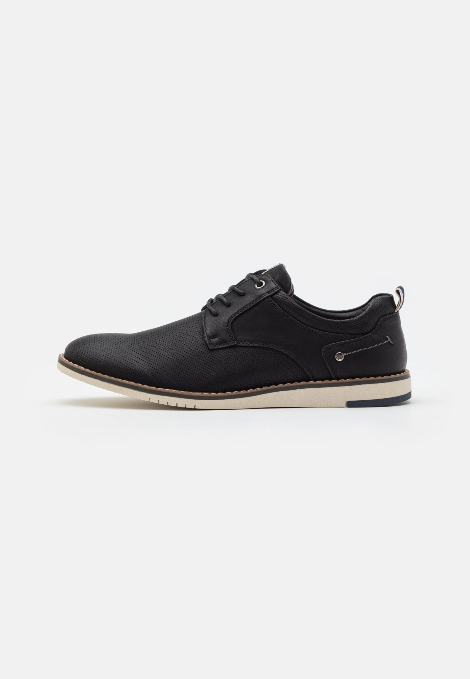 Pier One Stringate SportiveBlack Uomo Scarpe Con I Lacci PI912M0DV-Q11 3 Pier One Stringate SportiveBlack Uomo Scarpe Con I Lacci PI912M0DV-Q11