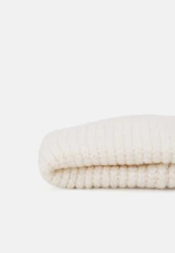 Pier One UnisexBerrettoOff-White Donna Cappelli E Foulard PI954P00T-A11 -Negozio Online Pier One Italia 8b37145826ac431cb6685c1b54619371