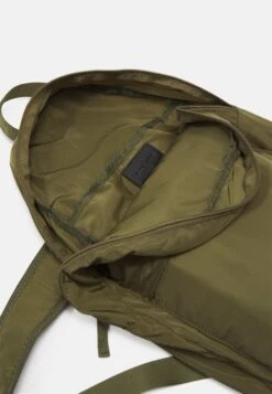 Pier One Travel Compact Backpack Foldable Unisex - Zaino - Khaki -Negozio Online Pier One Italia 950ff27251644415923cabe4fe85982f