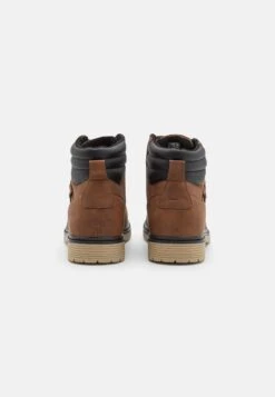 Pier One Stivaletti StringatiBrown Uomo Stivaletti/Stivali PI912K0BR-O11 10 Pier One Stivaletti StringatiBrown Uomo Stivaletti/Stivali PI912K0BR-O11 -Negozio Online Pier One Italia aa16f0c780f140f3ba55ac19f4fb5a0a