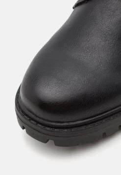 Pier One UnisexStivaletti StringatiBlack Uomo Stivaletti/Stivali PI915K009-Q11 13 Pier One UnisexStivaletti StringatiBlack Uomo Stivaletti/Stivali PI915K009-Q11 -Negozio Online Pier One Italia aa9b4676eb2849e7b2097cdba41b0e08