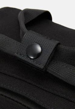 Pier One UnisexZainoBlack Donna Borse PI954O04D-Q11 -Negozio Online Pier One Italia aaa8853f4c634f7fb43611fee2091776