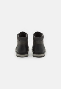 Pier One Stivaletti StringatiGrey Uomo Stivaletti/Stivali PI912K0B0-C11 -Negozio Online Pier One Italia aeb07e42e03340bfa60ed8029a527a8a