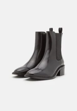 Pier One Leather StivalettiBlack Donna Stivaletti PI911N09Q-Q11 -Negozio Online Pier One Italia b7042fecf6ff42c1a440708ce3e55e9e