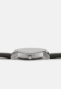 Pier One Orologio - Black/Silvercoloured -Negozio Online Pier One Italia bd3d862d66074e7da00979f93f7842ad