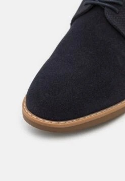 Pier One StringateDark Blue Uomo Scarpe Con I Lacci PI912M0E3-K11 13 Pier One StringateDark Blue Uomo Scarpe Con I Lacci PI912M0E3-K11 -Negozio Online Pier One Italia be1d02d6e5f34815b725c42f0eba7d78