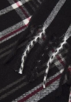 Pier One Set UnisexSciarpa Black/Off-White Donna Sciarpe PI954G01Q-Q12 -Negozio Online Pier One Italia c7601214c5ad49c9b0fa26142ac33920