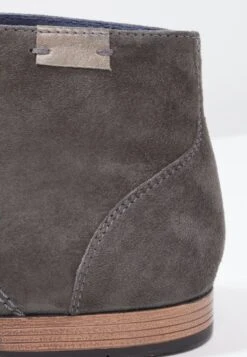 Pier One Stringate ElegantiShark/Cognac Uomo Scarpe Con I Lacci PI912AA4A-C11 13 Pier One Stringate ElegantiShark/Cognac Uomo Scarpe Con I Lacci PI912AA4A-C11 -Negozio Online Pier One Italia ca6c9d7b82a449058960be26da75f18d