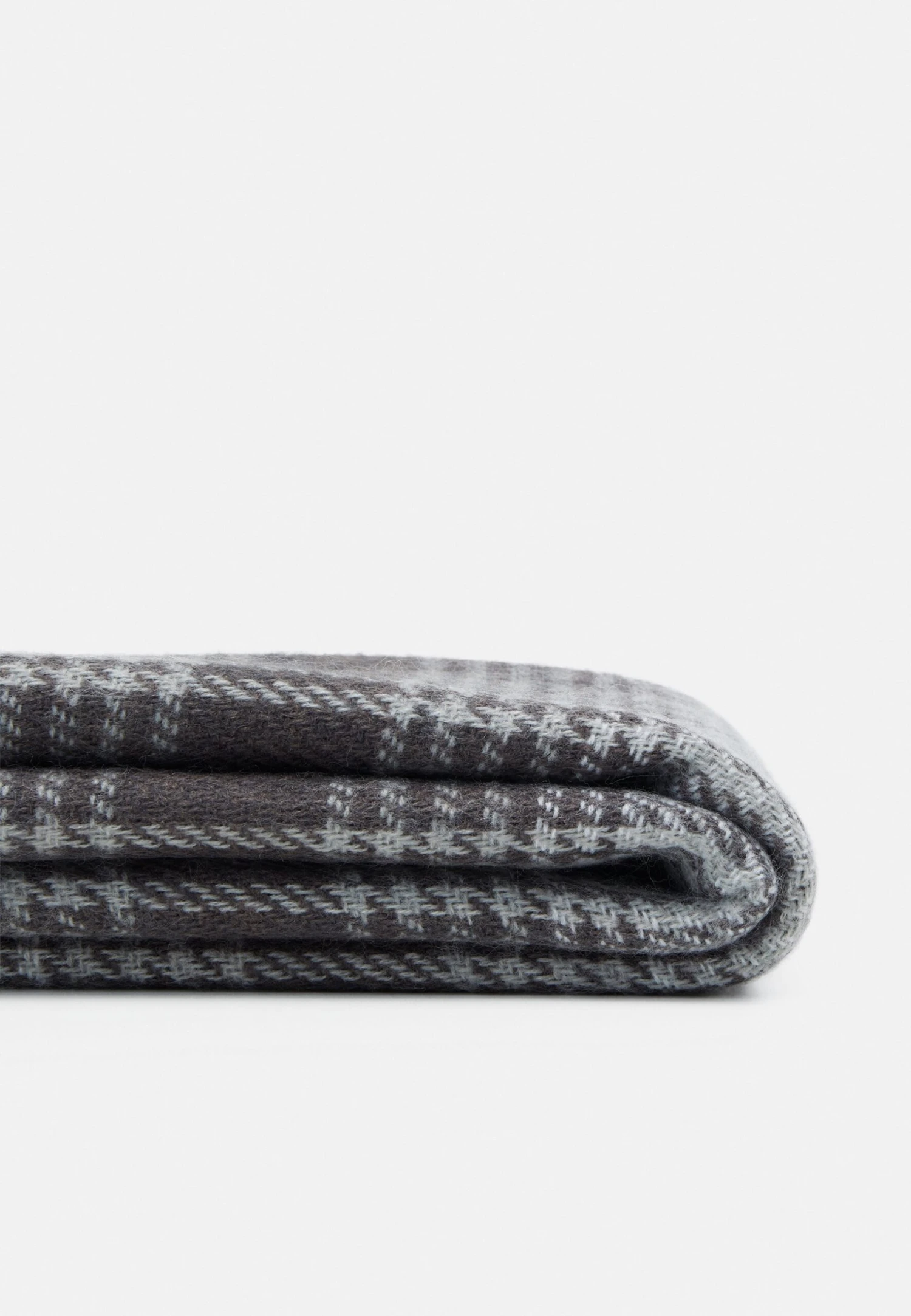 Pier One Sciarpa - 102 - Grey_001 - White 5 Pier One Sciarpa - 102 - Grey_001 - White - immagine 3