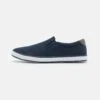 Pier One Unisex - Sneakers Basse - Dark Blue 1 Pier One Unisex - Sneakers Basse - Dark Blue -Negozio Online Pier One Italia d1344fdda912486aa086beda1acbf2e0