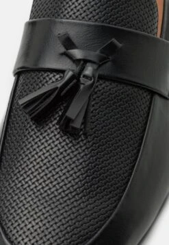 Pier One Scarpe Senza LacciBlack Uomo Scarpe Eleganti PI912C0BT-Q11 -Negozio Online Pier One Italia d74e9cea063f428b96c93c80a4a609b4