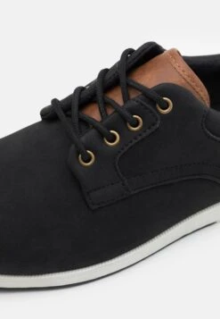 Pier One Stringate SportiveBlack Uomo Scarpe Con I Lacci PI912M0A0-Q11 13 Pier One Stringate SportiveBlack Uomo Scarpe Con I Lacci PI912M0A0-Q11 -Negozio Online Pier One Italia db0ae7a8aad84ab4857c5495aab7f97e