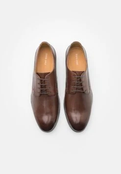 Pier One LeatherStringateBrown Uomo Scarpe Eleganti PI912M0E7-O11 11 Pier One LeatherStringateBrown Uomo Scarpe Eleganti PI912M0E7-O11 -Negozio Online Pier One Italia e16ae3bcd3554c4ebf4319c6e9f00c52