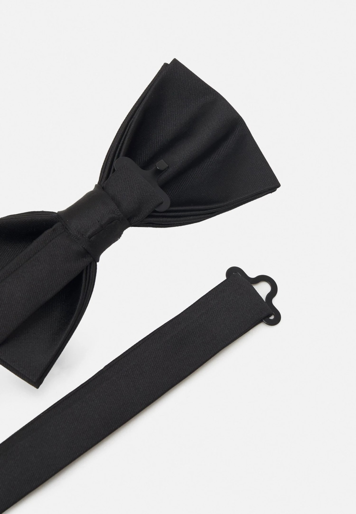 Pier One Papillon - Black 4 Pier One Papillon - Black - immagine 2