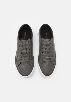 Pier One Unisex - Sneakers Basse - Grey -Negozio Online Pier One Italia e7b5a5266baf4be1b8ac659858fd250f