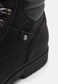 Pier One Stivaletti StringatiBlack Uomo Stivaletti/Stivali PI912K0BR-Q11 13 Pier One Stivaletti StringatiBlack Uomo Stivaletti/Stivali PI912K0BR-Q11 -Negozio Online Pier One Italia ff2db1edb2034b84841c61385f038dc4